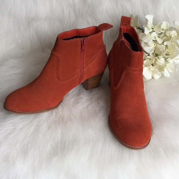 Dolce Vita Shoes - Dolce Vita Rust Suede Booties